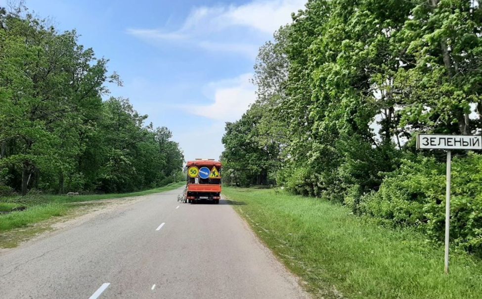В Канашском  округе наносят дорожную разметку
