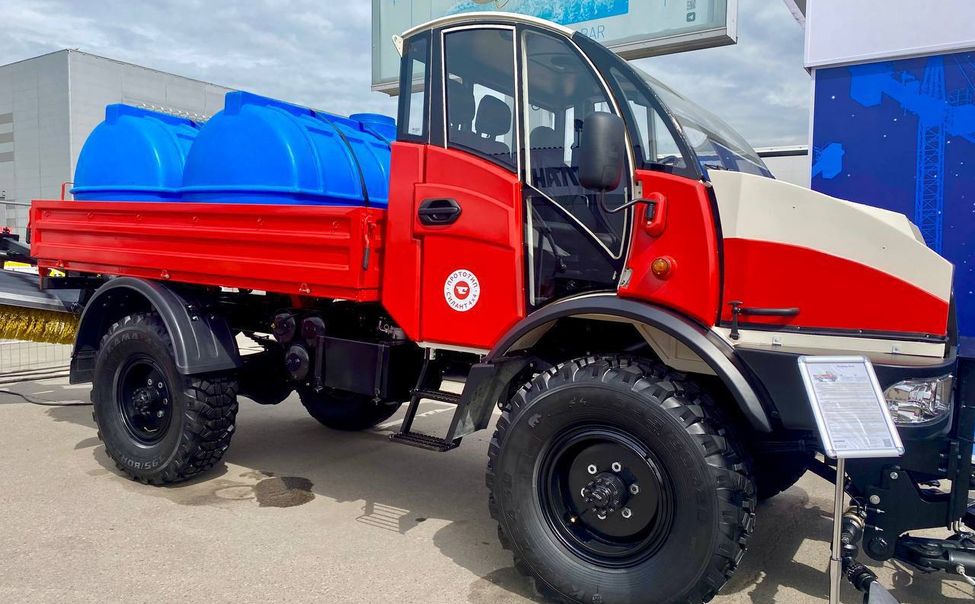 Чувашское предприятие представило полностью импортонезависимый грузовик-внедорожник