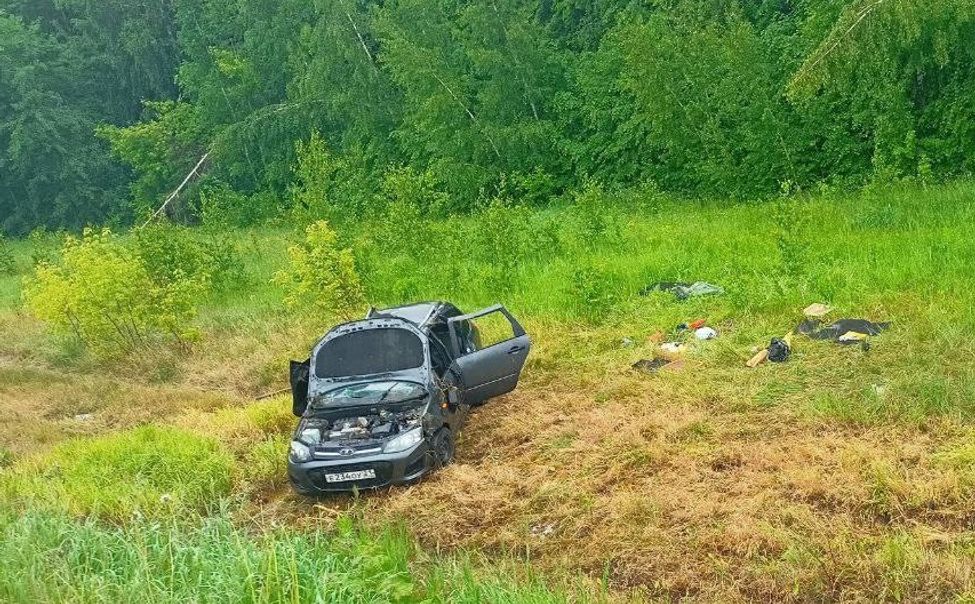 В Чебоксарском округе в ДТП пострадали подросток и 85-летняя женщина