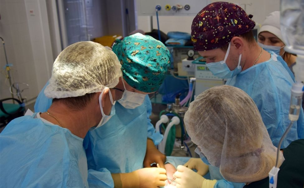 В Чувашии врачи спасли пенсионерку с опухолью гортани