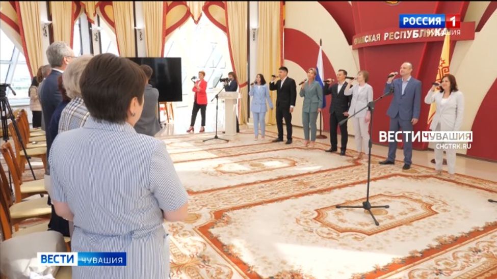 Соцработники Чувашии отмечают свой профессиональный праздник