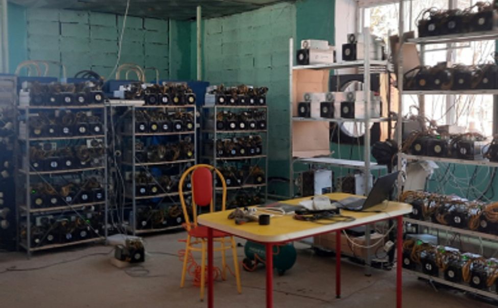 В Чувашии экс-директор лагеря осужден за незаконное производство криптовалюты