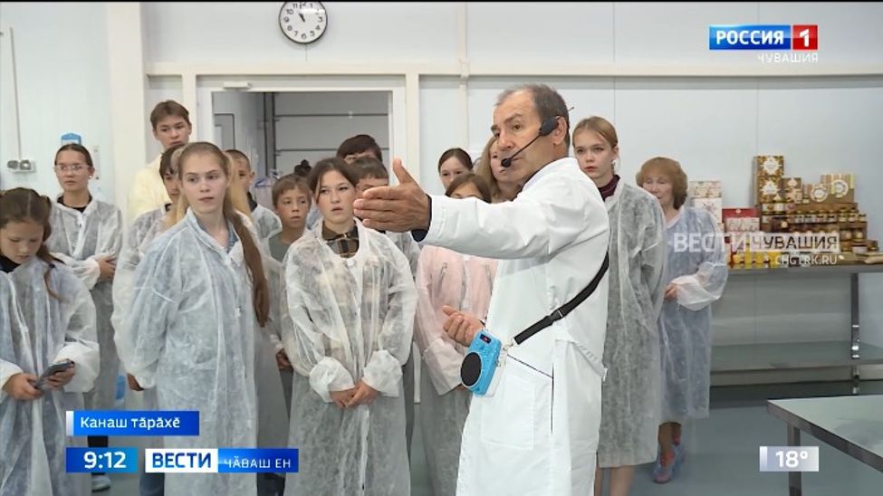 Ҫуллахи каникулта шкул ачисем республикӑри паллӑ вырӑнсемпе, предприятисен ӗҫӗ-хӗлӗпе паллашаҫҫӗ 