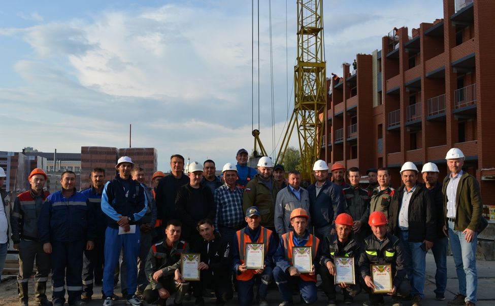 В Чувашии выбрали лучшего каменщика