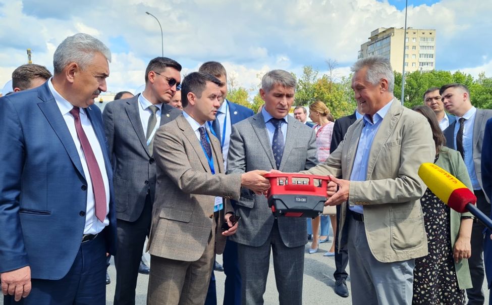 В Чувашии открылась выставка "Регионы - сотрудничество без границ"