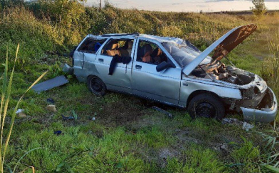 В Янтиковском округе после ДТП водитель сбежал, бросив пострадавших 