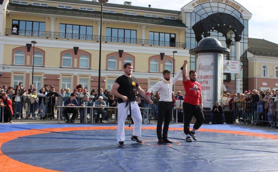 В честь Дня Республики состоялся турнир по «Керешу» 