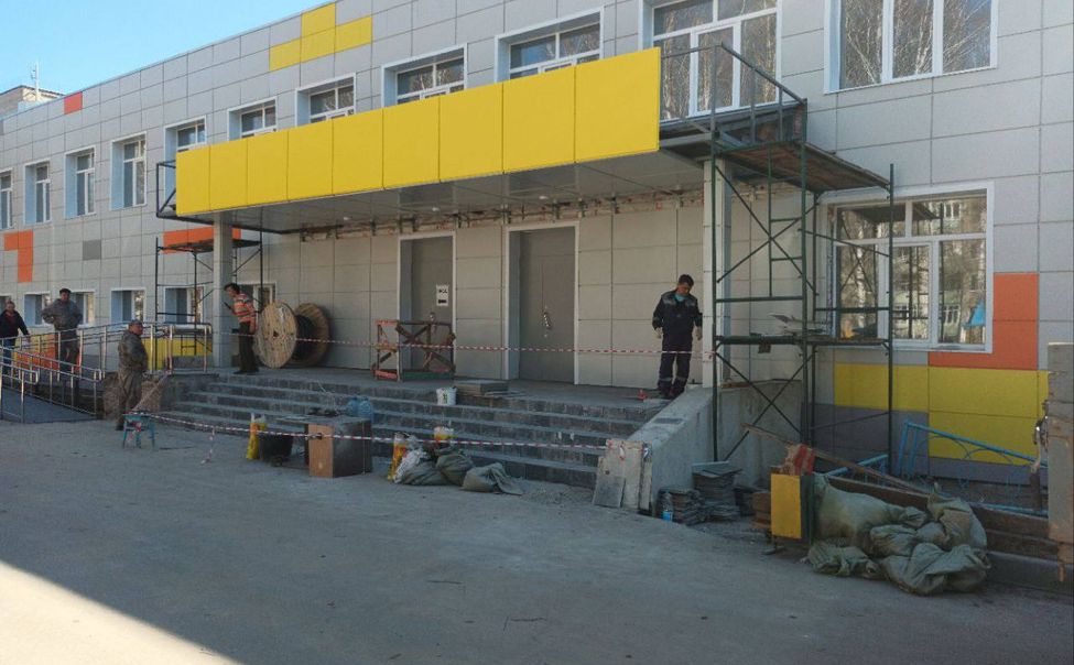 В Новочебоксарске оштрафовали подрядчиков, сорвавших сроки капремонта школ