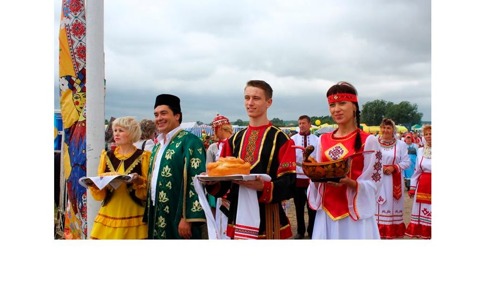 Жителей Чувашии приглашают на Тихвинскую ярмарку