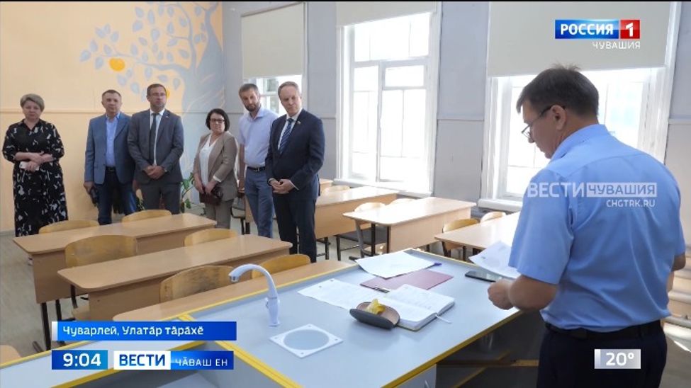 Сенаторсем кашнипе тивӗҫлӗ йышӑнусем тума шантарчӗҫ