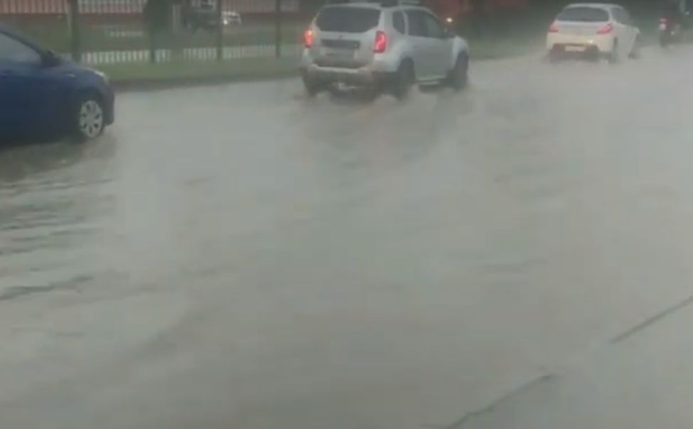 Суд обязал администрацию Чебоксар отремонтировать ливневку на проспекте Мира