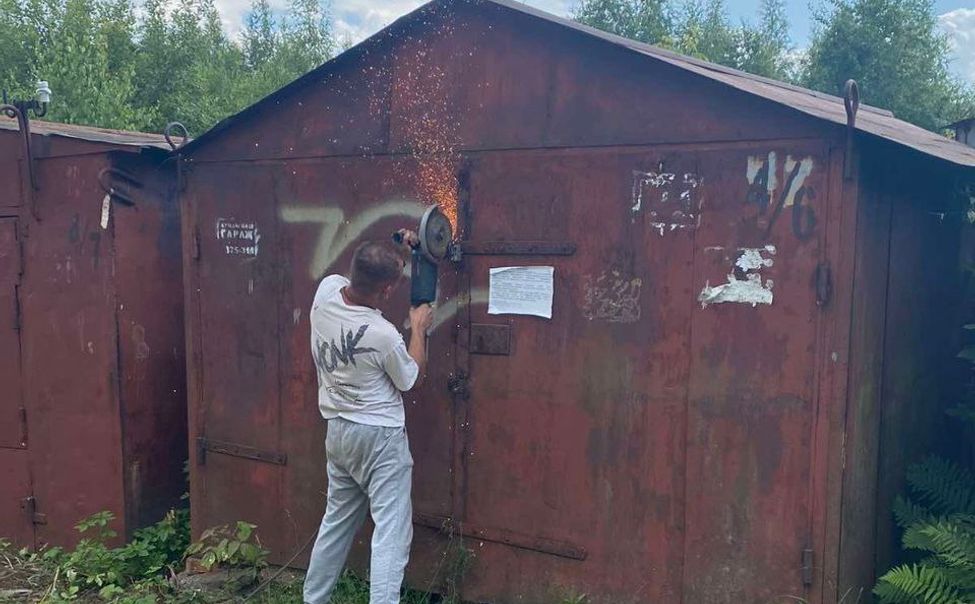 В Чебоксарах вскрыли 3 гаража 