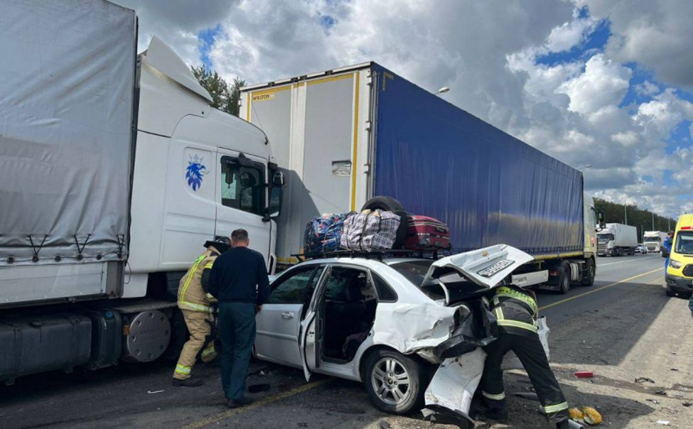 В Чувашии на трассе М-7 произошло массовое ДТП с пострадавшими