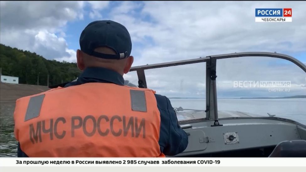 В Чувашии нашли тело мальчика, который был на борту перевернувшегося катера