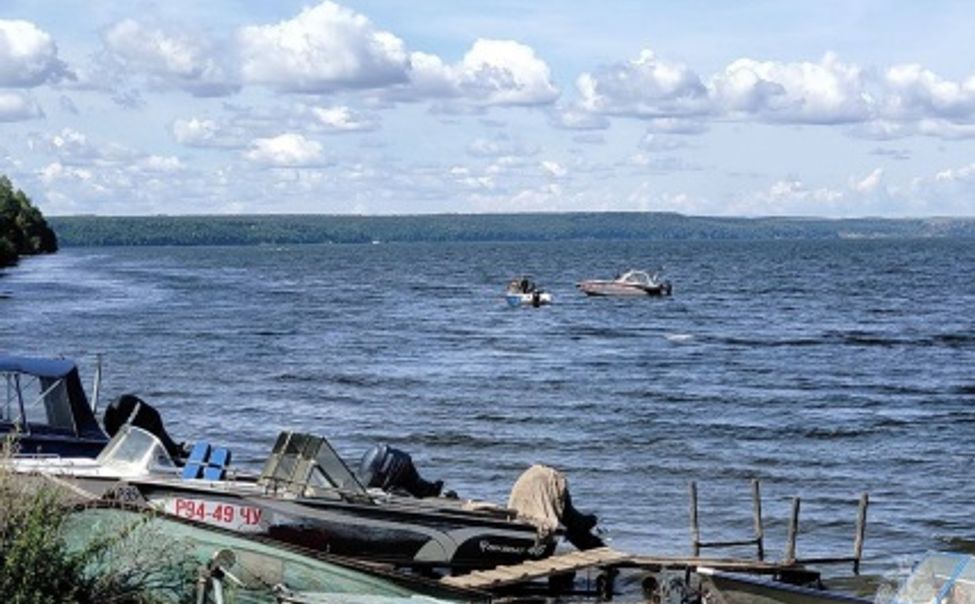 В Чувашии беспилотник МЧС обнаружил тело судоводителя затонувшего на Волге катера