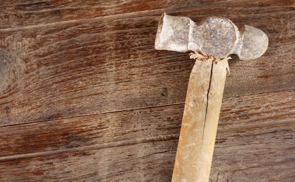 Чебоксарка насмерть забила молотком сожителя своей знакомой