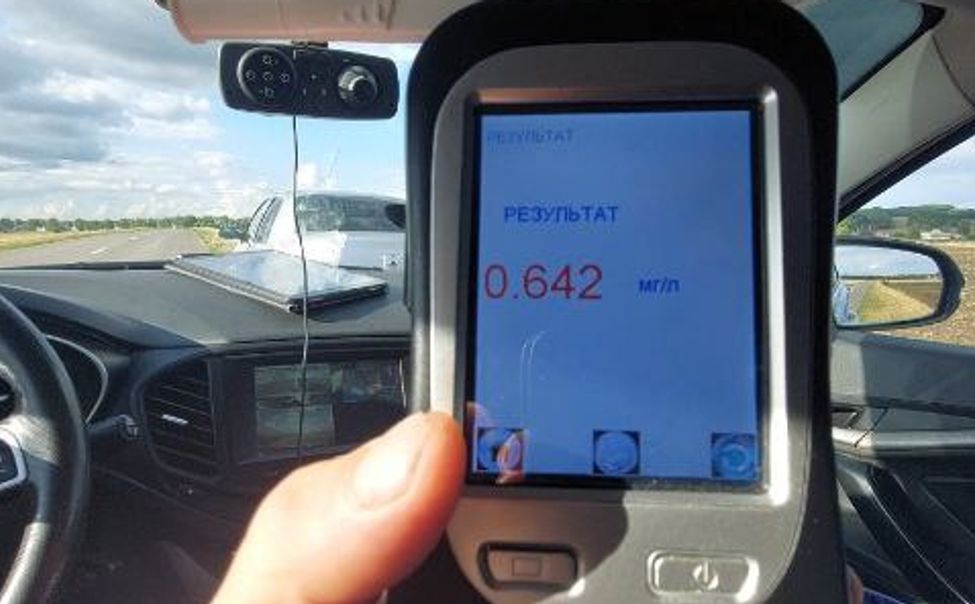 В Чувашии общественники помогли полицейским выявить нетрезвого водителя