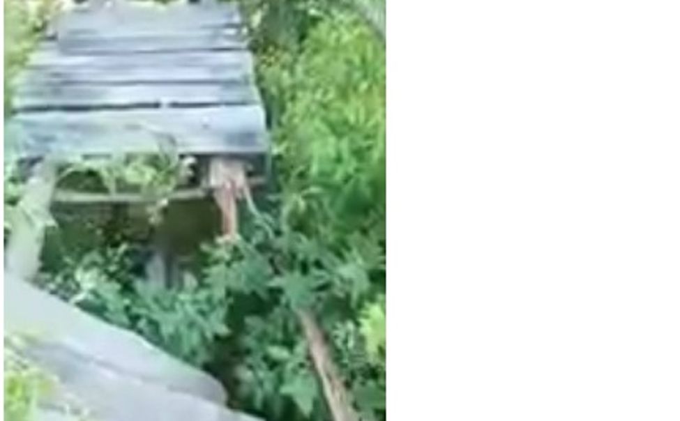 В Батыревском округе прокуратура проверила разрушающийся пешеходный мост
