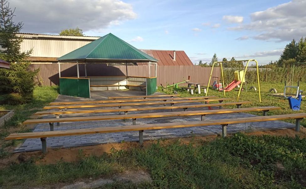 В Цивильском округе по инициативе жителей установили новую беседку