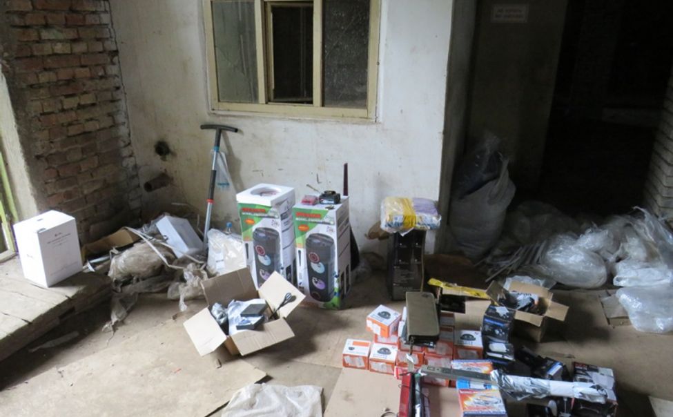 В Чувашии четверо подростков обокрали склад 