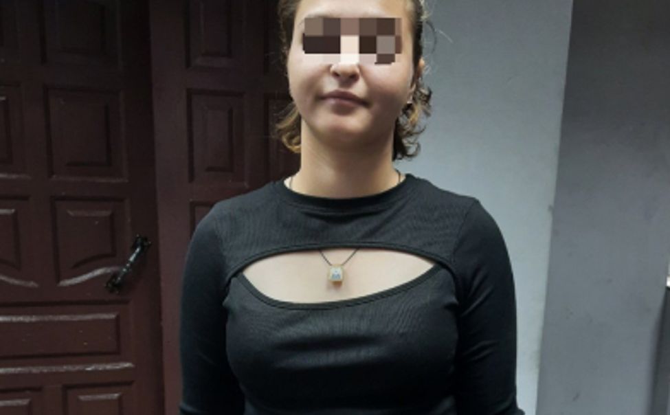 В Чебоксарах иногородняя мошенница обманула продавца, используя пятитысячную купюру