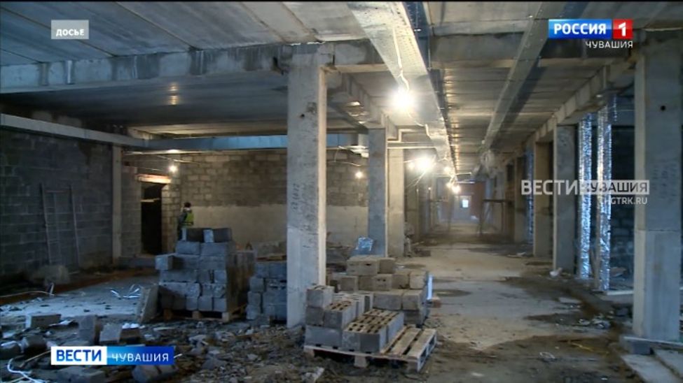 В Чебоксарах для ускорения строительства школы в Садовом удвоят количество рабочих