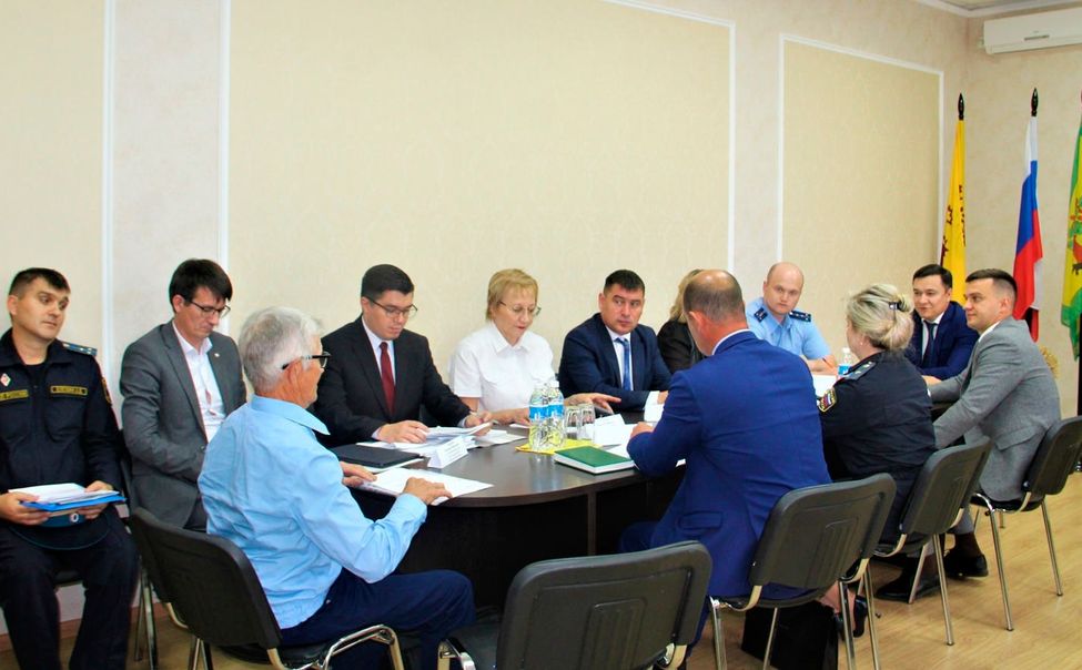 Жители Цивильского округа пожаловались на рост числа бродячих собак