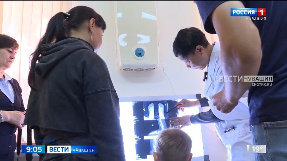 Китайри тухтӑрсем пирӗн республикӑри ачасен сывлӑхне тӗрӗслеҫҫӗ