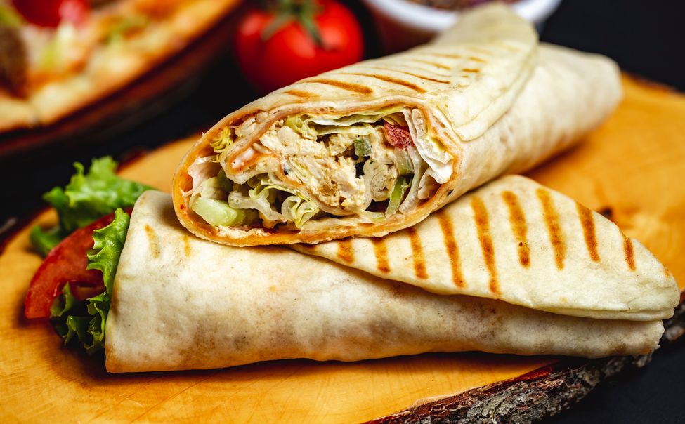 Глава Чувашии поручил взять на контроль точки производства шаурмы