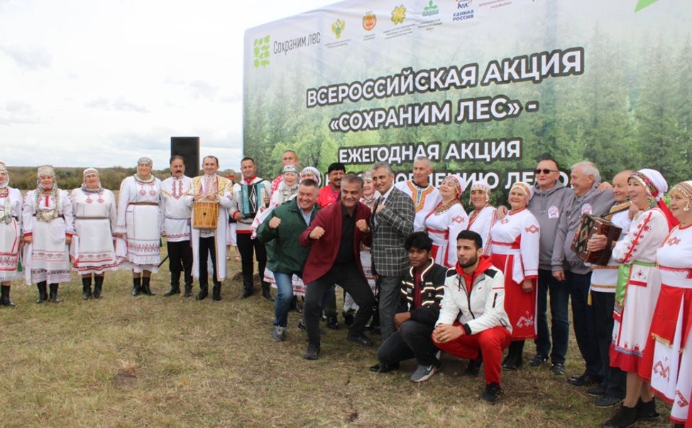 В Чебоксарском округе высадили более 3500 сеянцев