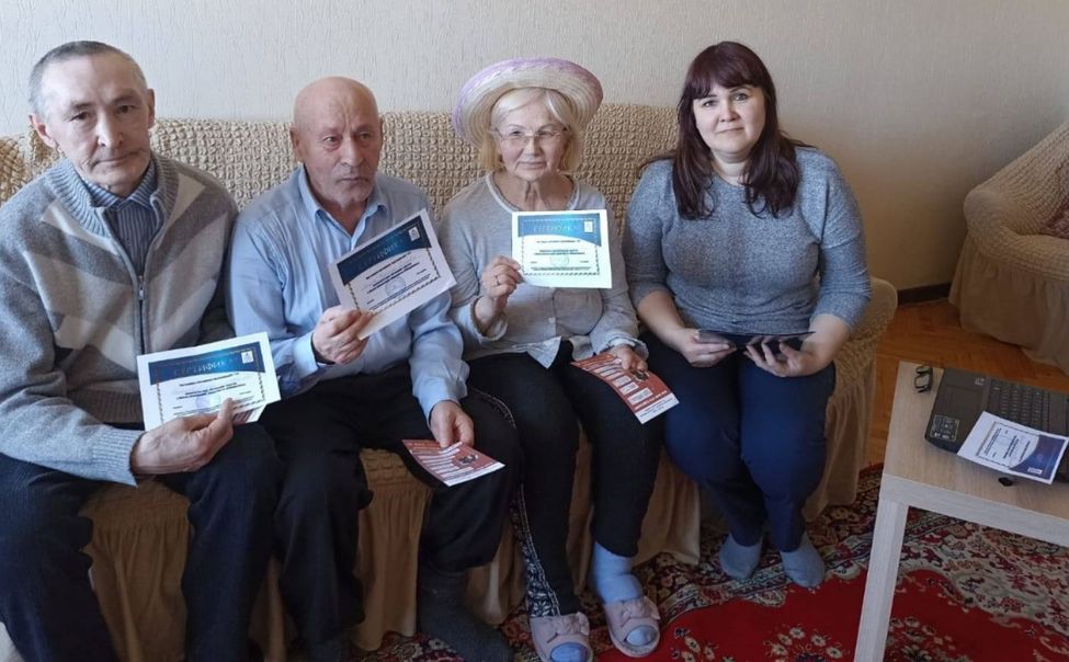 Пожилые чебоксарцы продолжают осваивать финансовую грамотность