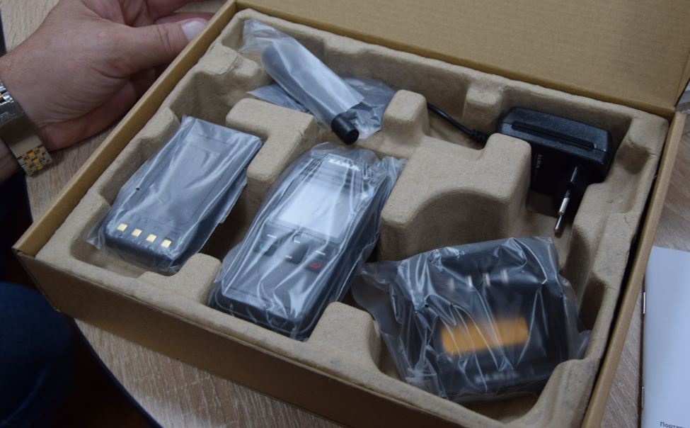 Чебоксарские ветераны передали в зону СВО комплекты радиостанций