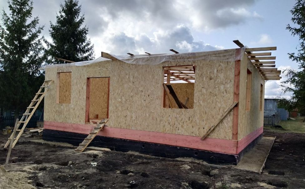 В Красночетайском округе строится второй фельдшерский пункт за год