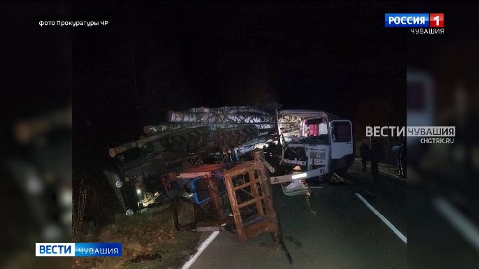 По факту ДТП с участием рейсового автобуса в Алатырском округе возбудили уголовное дело