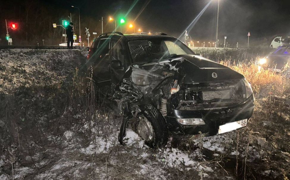 В Чебоксарах тепловоз столкнулся с легковушкой