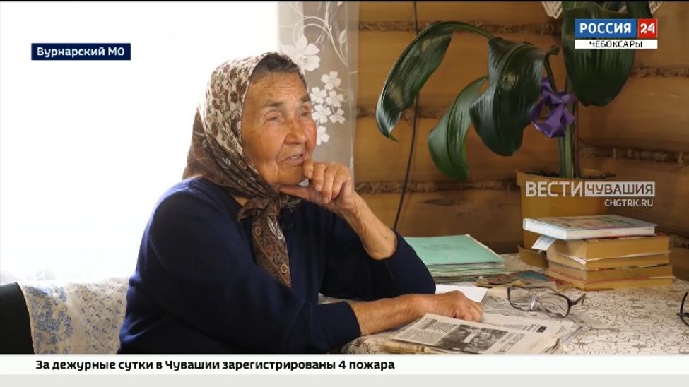 87-летняя журналистка радует жителей Вурнарского округа интересными материалами