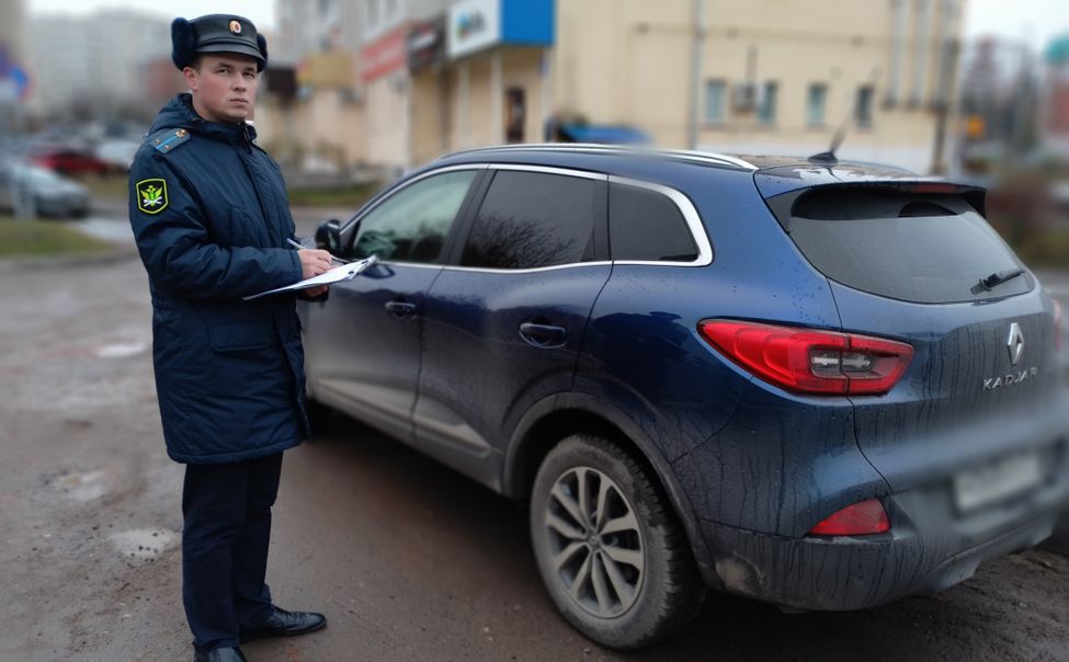 В Чувашии судебные приставы поймали в дорожном потоке мужчину, накопившего 58 штрафов