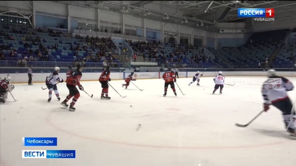 Новочебоксарский "Сокол" поделил очки с саратовским "Кристаллом"