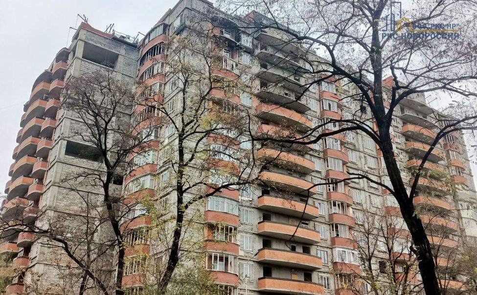 Чувашские строители восстанавливают МКД в Мариуполе