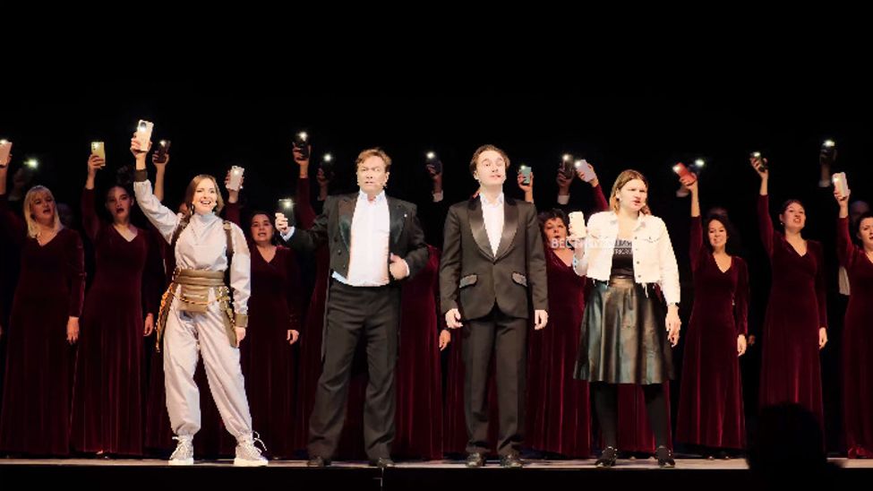 "Волга ОПЕРА" рассказывает о digital-технологиях в цифровой опере "Главный вопрос" 