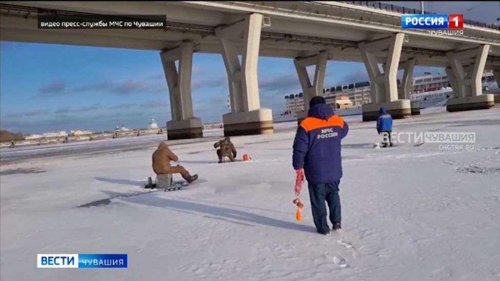 В Чувашии рыбаков предупреждают об опасности первого льда