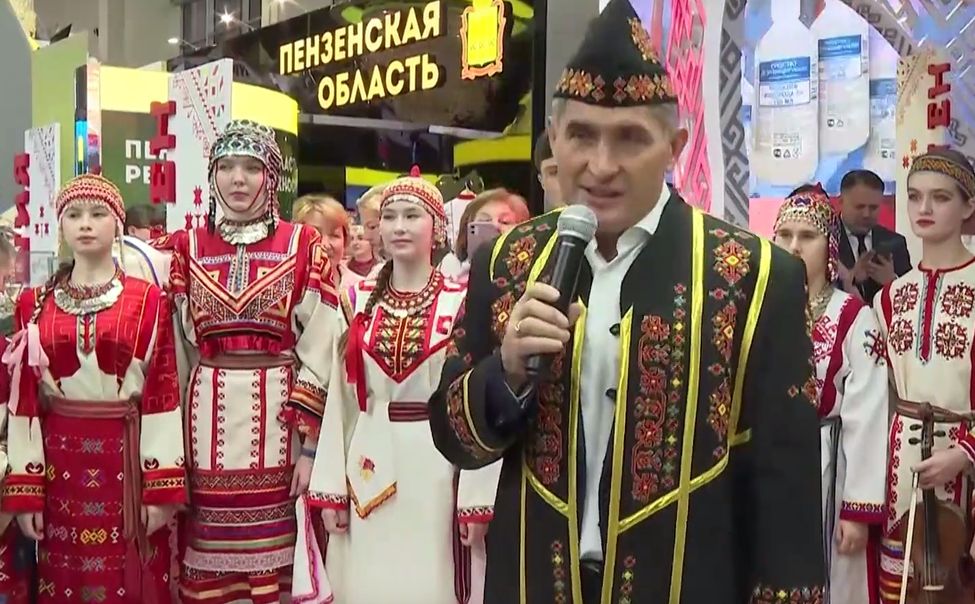 Смотрите в прямом эфире телеканала "Россия 24" интервью Главы Чувашии с ВДНХ