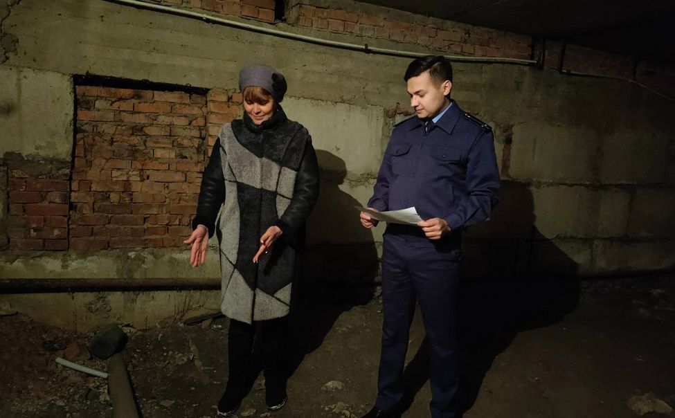 Алатырскую УК обяжут отремонтировать канализацию дома