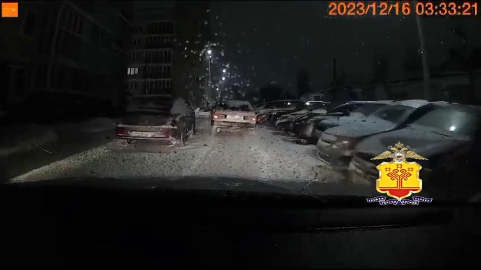 В Чебоксарах суд арестовал водителя без прав, пытавшегося скрыться от ГИБДД