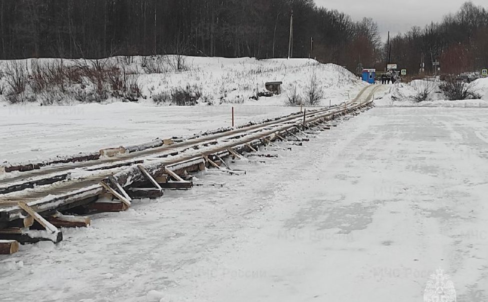 В Шумерле открыли ледовую переправу через Суру