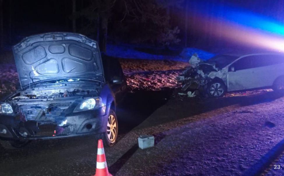 В Заволжье при столкновении двух автомобилей пострадали 4 человека