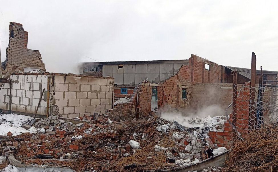 Из ночного пожара в Вурнарском МО спаслись несколько семей с детьми