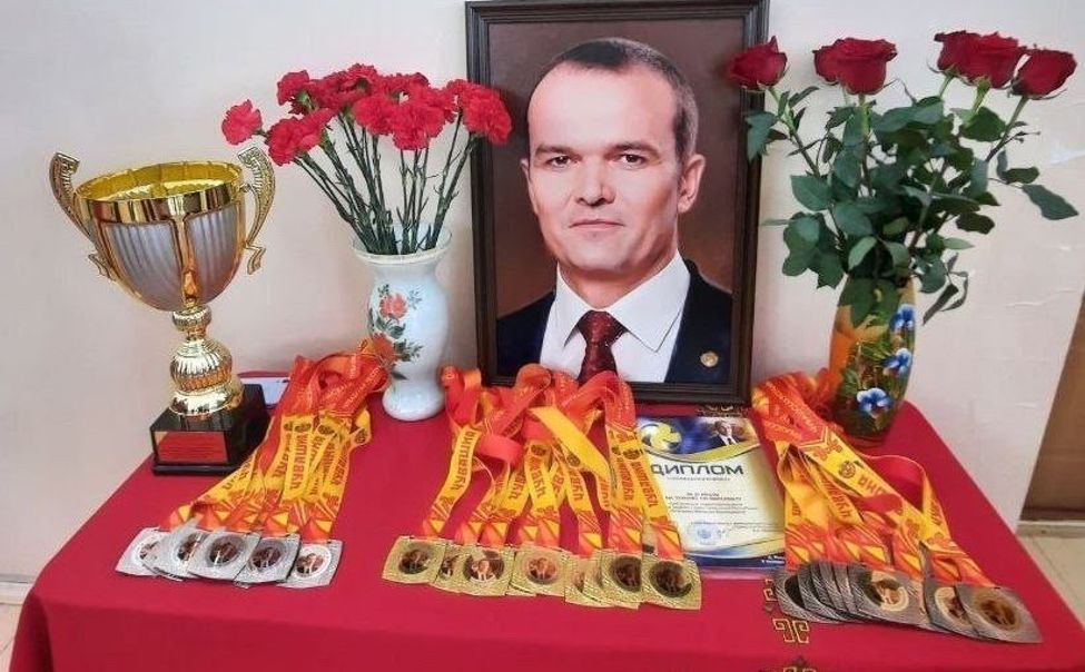 Янышской школе присвоили имя Михаила Игнатьева