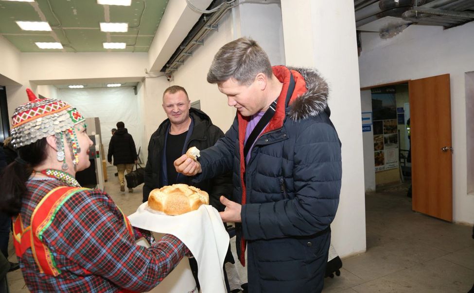 В Чебоксарах чемпион мира по боксу Александр Дмитренко проведет мастер-класс