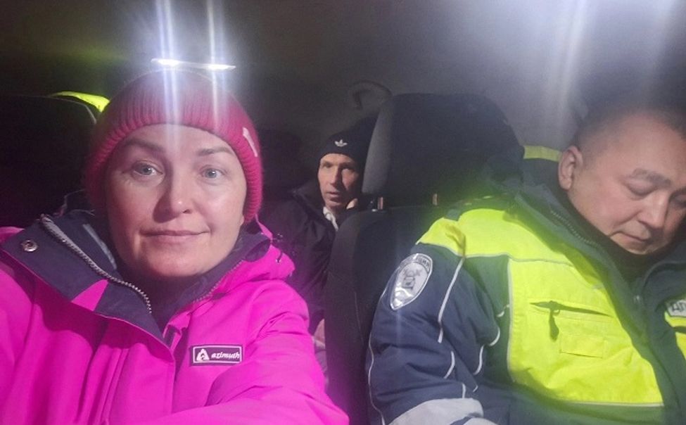 В Чувашии госавтоинспекторы помогли заслуженной артистке Марий Эл